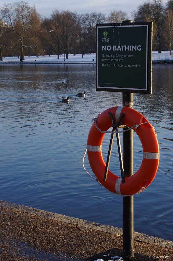 No Bathing - Hyde Park