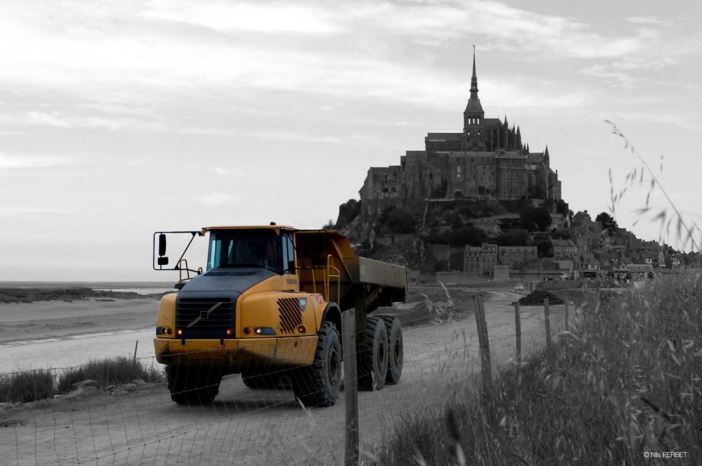 Civil work at the Mont Saint Michel