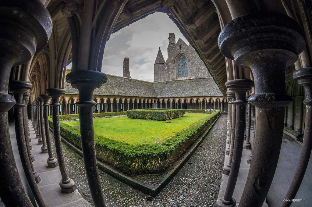 La Merveille : the cloister of the Mont Saint Michel's Abbey